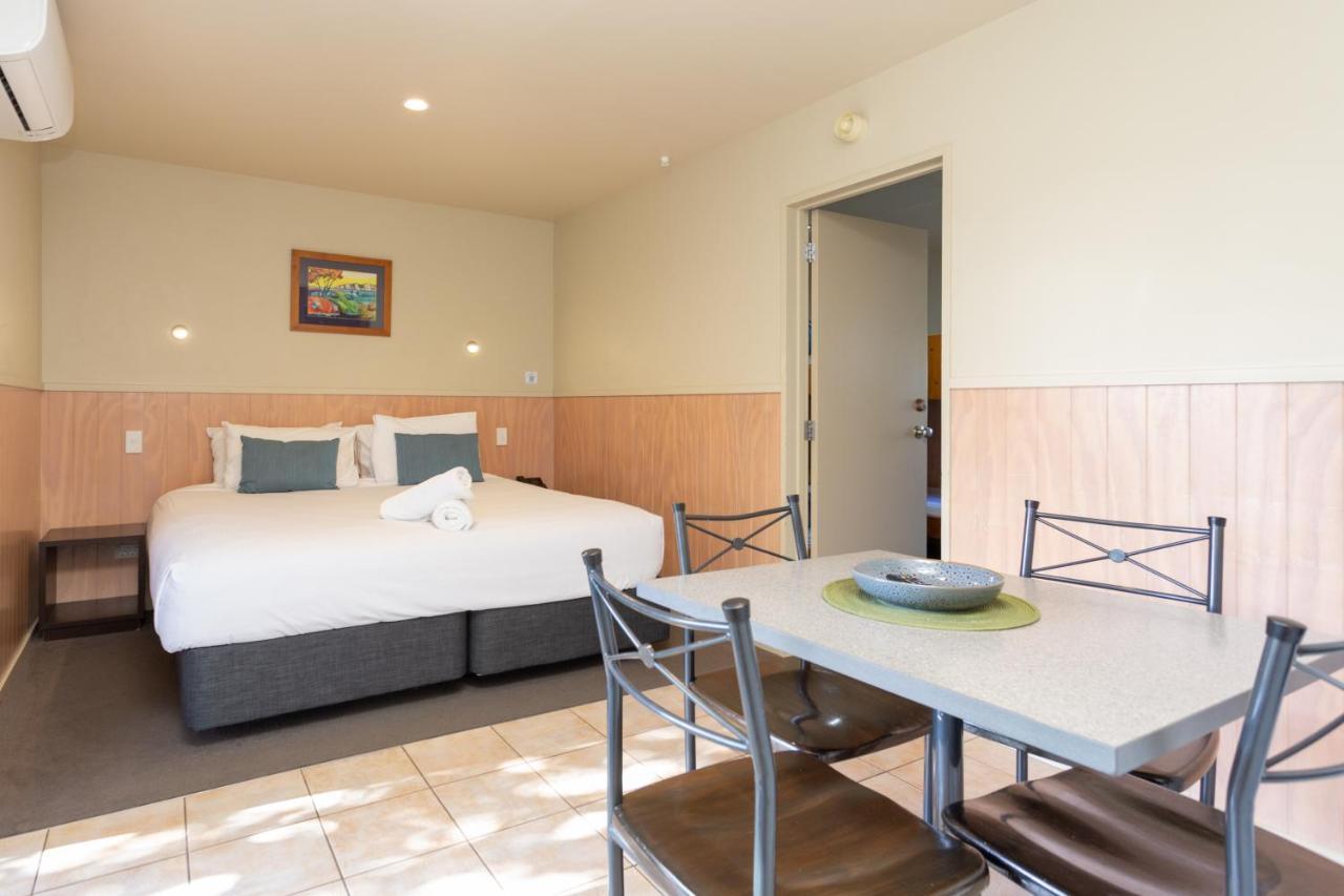 Lake Taupo Holiday Resort Экстерьер фото